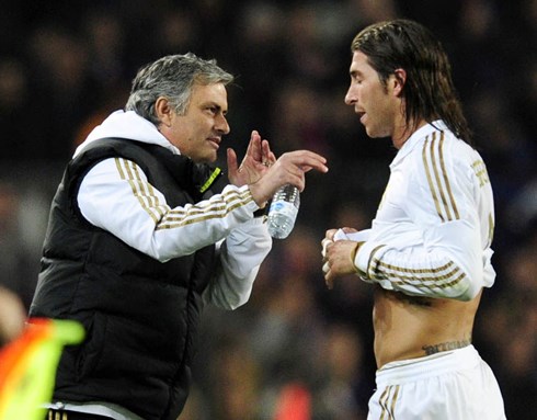 HLV Mourinho không duy trì được mối quan hệ tốt với các học trò trong khoảng thời gian dài (Ảnh: Getty Images).