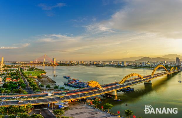 Overview of the city at sunset