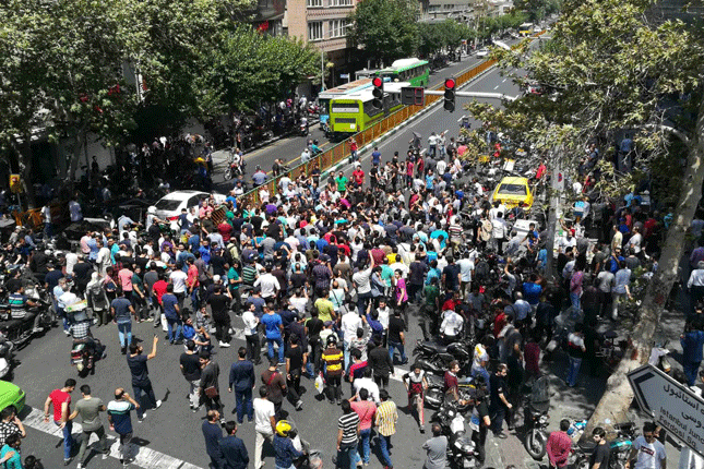 Các cuộc biểu tình bùng phát trên khắp Iran trong những tháng qua. Ảnh: AFP