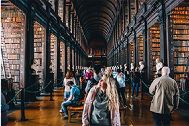 Thư viện Trinity College Dublin, Ireland.