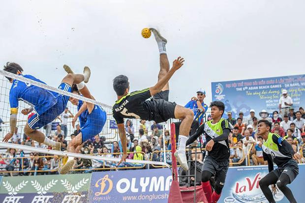 An action shot from a sepak takraw match