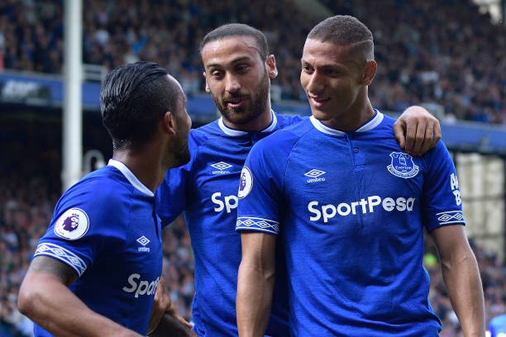 7. Everton: 4 điểm, hiệu suất 1