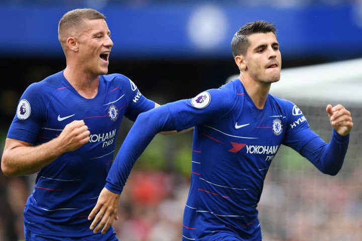 3. Chelsea: 6 điểm, hiệu suất +4