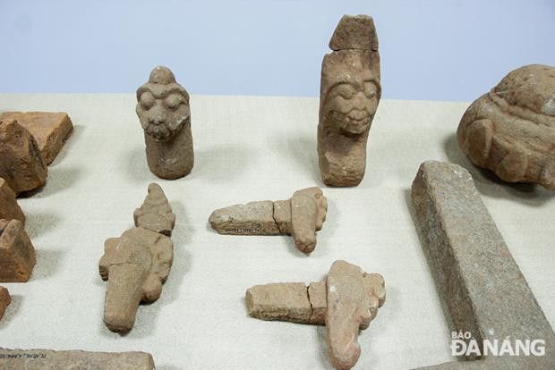 During the 3rd excavation, a total of 23 stone objects were dug up.