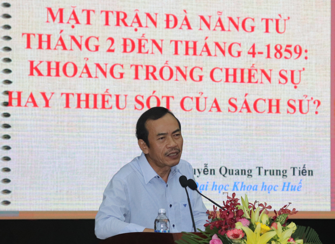 ThS. Nguyễn Quang Trung Tiến đến từ Trường Đại học Khoa học, Đại học Huế phát biểu tại hội nghị.