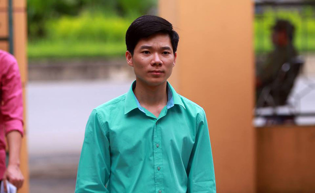Vụ chạy thận ở Hòa Bình: Bác sĩ Hoàng Công Lương bị buộc lỗi vô ý cẩu thả