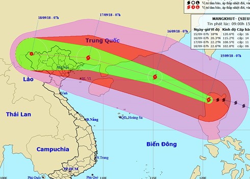 Siêu bão Mangkhut đã càn quét Philippines, chuẩn bị vào Biển Đông