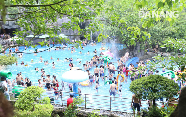 The Nui Than Tai Hot Spring Park was amongst the best choices for visitors over the National Day holiday break