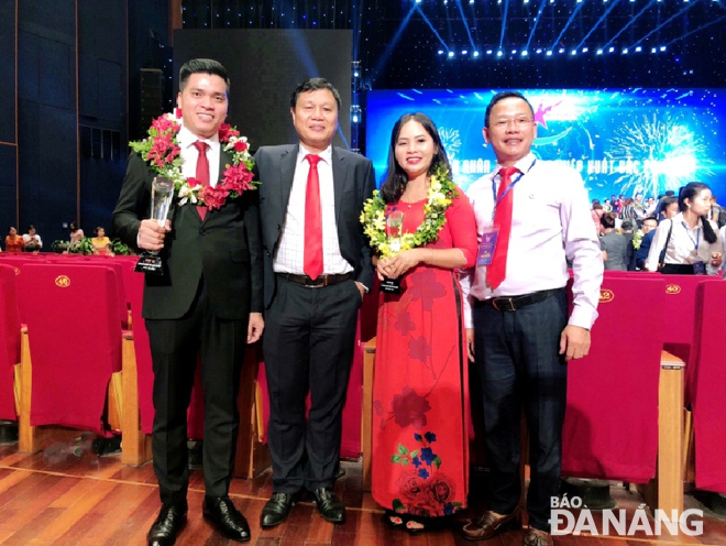 Doanh nhân Lê Anh Triệu, Chủ tịch HĐQT, Tổng Giám đốc PGT Group (bên trái) 