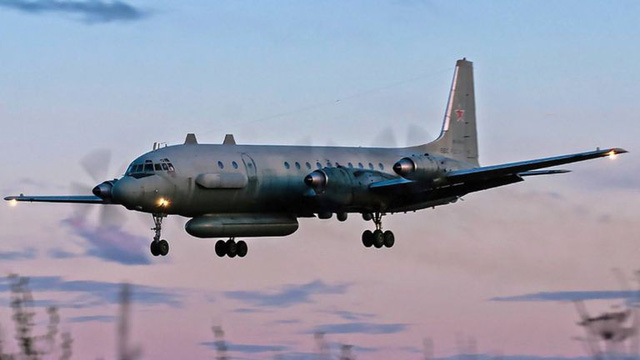 Mẫu máy bay Il-20 tương tự chiếc vừa bị bắn rơi của Nga (Ảnh: AFP)