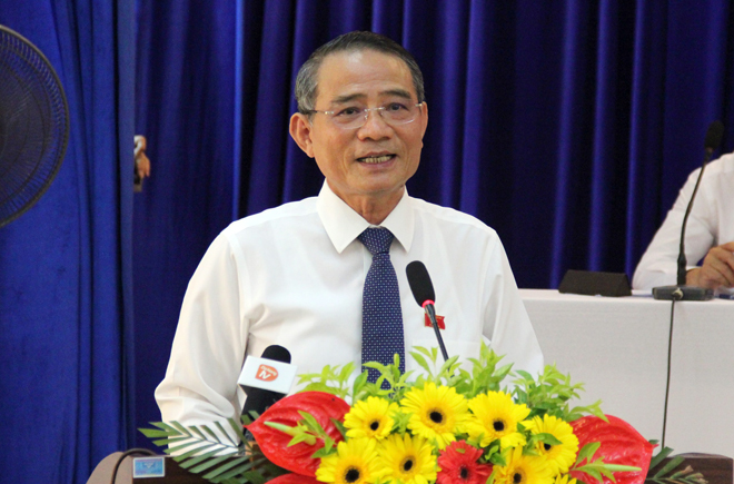 Bí thư Thành ủy Trương Quang Nghĩa phát biểu giải trình các ý kiến, kiến nghị của cử tri quận Hải Châu
