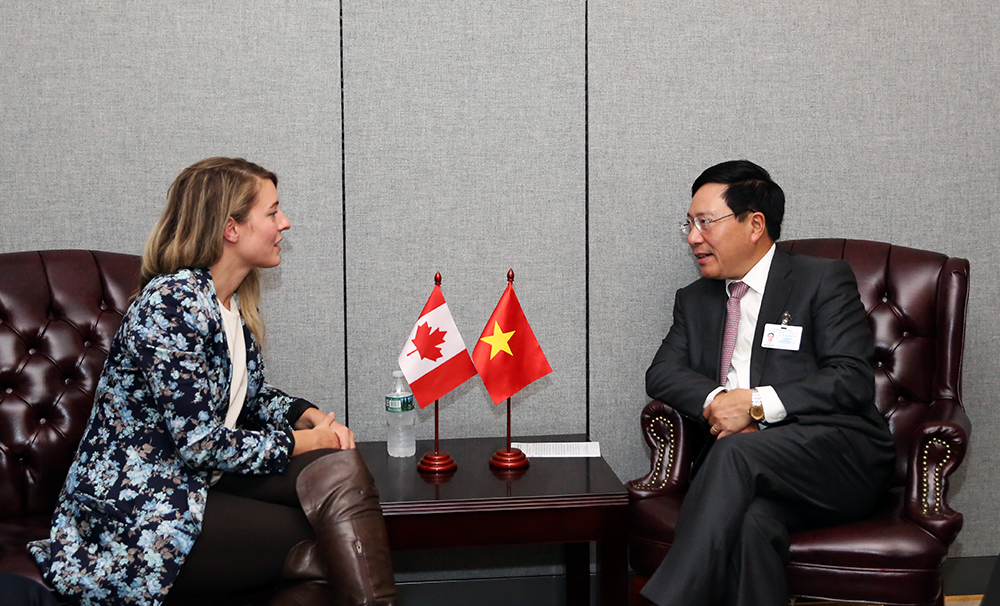 Bộ trưởng Du lịch và Pháp ngữ Canada Melanie Jolly mong muốn hợp tác chặt chẽ với Việt Nam trong khuôn khổ Tổ chức quốc tế Pháp ngữ. Ảnh: VGP