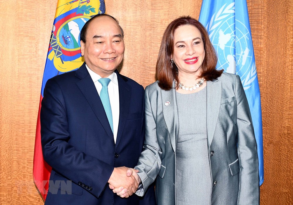 Thủ tướng Nguyễn Xuân Phúc gặp Chủ tịch Đại hội đồng Liên hợp quốc, Bà Maria Fernanda Espinosa Garces. (Ảnh: Thống Nhất/TTXVN)