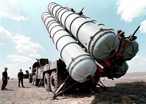 Tên lửa phòng không S-300 của Nga. Nguồn: AFP/TTXVN