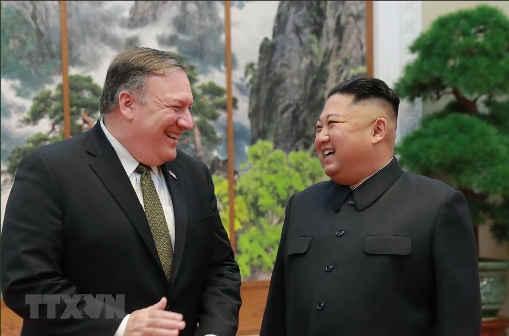 Theo KCNA, nhà lãnh đạo Kim Jong-un đã bày tỏ tin tưởng rằng đối thoại và đàm phán giữa Triều Tiên và Mỹ dựa trên lòng tin giữa hai nhà lãnh đạo sẽ tiếp tục phát triển thuận lợi trong tương lai. (Nguồn: YONHAP/TTXVN)