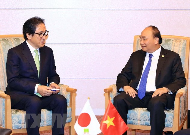 Thủ tướng Nguyễn Xuân Phúc tiếp ông Hiroyuki Isige, Chủ tịch Tổ chức Xúc tiến Thương mại Nhật Bản (JETRO). (Ảnh: Thống Nhất/TTXVN)