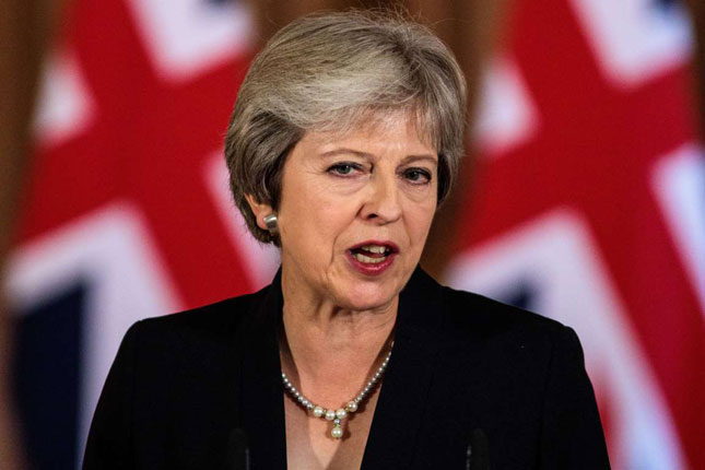 Áp lực dồn lên Thủ tướng Anh Theresa May trong việc phải đạt được thỏa thuận Brexit để tránh tổ chức tổng tuyển cử và trưng cầu dân ý lần hai.  Ảnh: Reuters