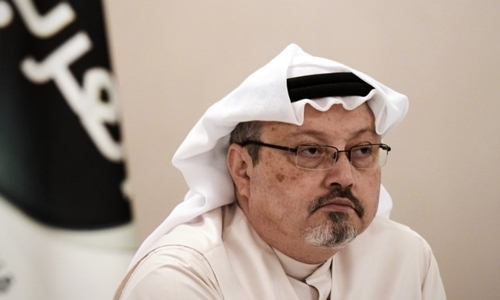 Jamal Khashoggi tại cuộc họp báo ở Bahrain tháng 12/2014. Ảnh: AFP.