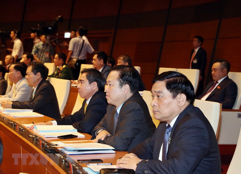Các đại biểu tại Phiên khai mạc Kỳ họp thứ sáu, Quốc hội khóa XIV. (Ảnh: Thống Nhất/TTXVN)