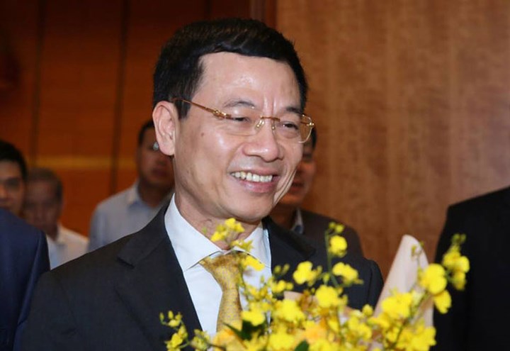 Nghị quyết được thông qua với 461/469 đại biểu tán thành (chiếm tỷ lệ 96,70% tổng số đại biểu). Theo đó, ông Nguyễn Mạnh Hùng sẽ giữ chức Bộ trưởng Bộ Thông tin và Truyền thông nhiệm kỳ 2016-2021.