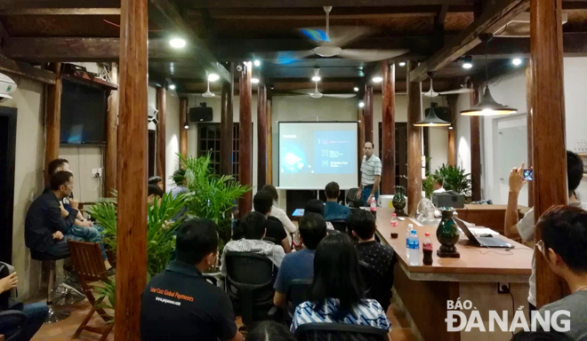 A view of a talk about blockchain technology at the SpaceA  