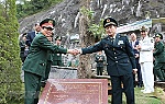 Bộ trưởng Quốc phòng Việt Nam và Trung Quốc thăm Khu di tích Pác Bó