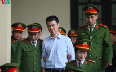 Phan Sào Nam được hơn 400 người xin giảm án