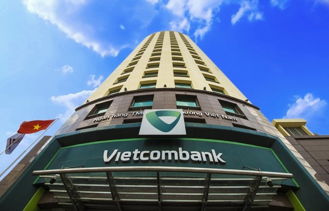 Vietcombank is the first Vietnamese joint stock commercial bank approved to open a representative office in the US. - Photo Vietcombank Read more at http://vietnamnews.vn/economy/468992/vietcombanks-application-to-establish-a-new-york-office-approved.html#CymeFbXdyVrhDjYJ.99