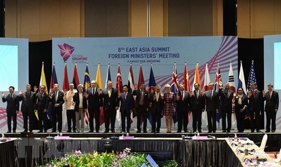 Participants at the East Asia Summit in Singapore (Photo: VNA)