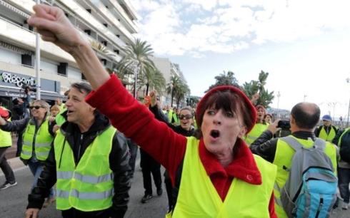 Biểu tình ở Nice, Pháp, hôm 17/11. Ảnh: Reuters.