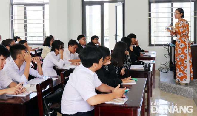 Một tiết học Lịch sử tại Trường THPT Sơn Trà.