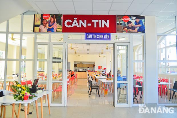 There is a nice and clean kitchen, and dining hall on the ground floor.