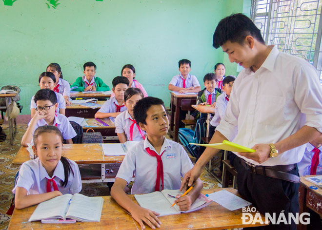 Chính sách minh bạch thông tin với giáo viên hợp đồng của Đà Nẵng giúp ngành giáo dục của địa phương có được nguồn giáo viên hợp đồng ổn định.  (Ảnh mang tính minh họa)Ảnh: XUÂN SƠN