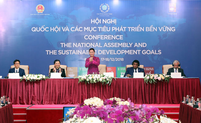 Chủ tịch Quốc hội Nguyễn Thị Kim Ngân: Phát triển bền vững là con đường tất yếu