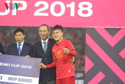Quang Hải, Văn Hậu tranh giải cầu thủ được yêu thích nhất AFF Cup