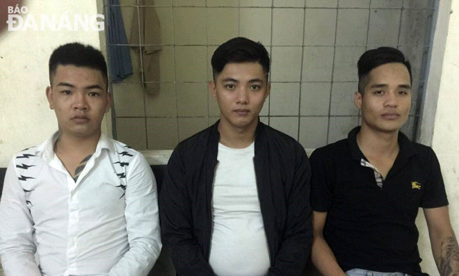 3 đối tượng cho vay nặng lãi bị Công an quận Sơn Trà khởi tố.