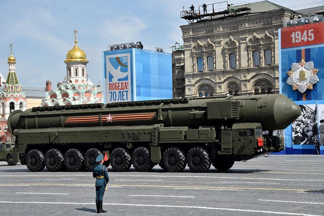 Hệ thống tên lửa liên lục địa Yars RS-24 của Nga. (Nguồn: AFP)