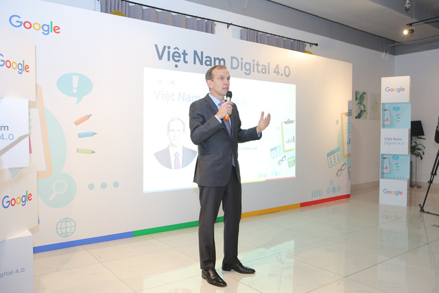 Kent Walker - Phó chủ tịch cấp cao, phụ trách các vấn đề toàn cầu kiêm Cố vấn Pháp lý Google - chia sẻ với các DN Việt Nam.