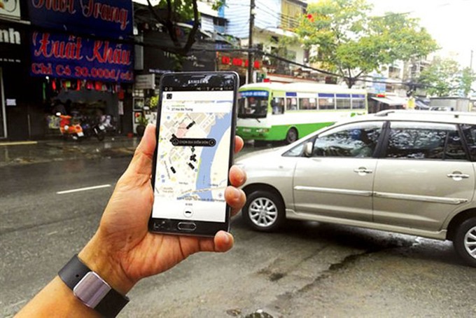 The alliance of Vietnamese taxi firms would operate on the platform EMDDI developed by the Việt Nam National University, Hà Nội. - Photo baodautu.vn Read more at http://vietnamnews.vn/economy/481761/an-alliance-of-17-domestic-taxi-companies-makes-debut.html#b8lItOfztkrZtsiF.99
