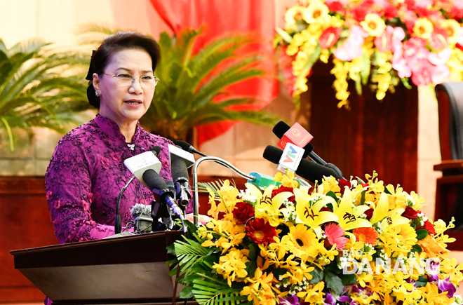 Ủy viên Bộ Chính trị, Chủ tịch Quốc hội Nguyễn Thị Kim Ngân phát biểu tại phiên khai mạc 