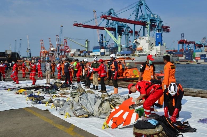 Cuối tháng 10/2018, chiếc máy bay Boeing 737 của hãng hàng không Lion Air (Indonesia) đã lao xuống biển khiến toàn bộ 189 người thiệt mạng.