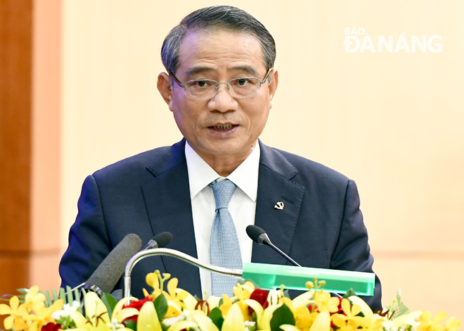  Municipal Party Committee Secretary cum Head of the municipal NA Members’ Group, Mr Truong Quang Nghia giving his remarks at the event