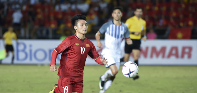 Quang Hải được bình chọn là cầu thủ AFF Cup 2018