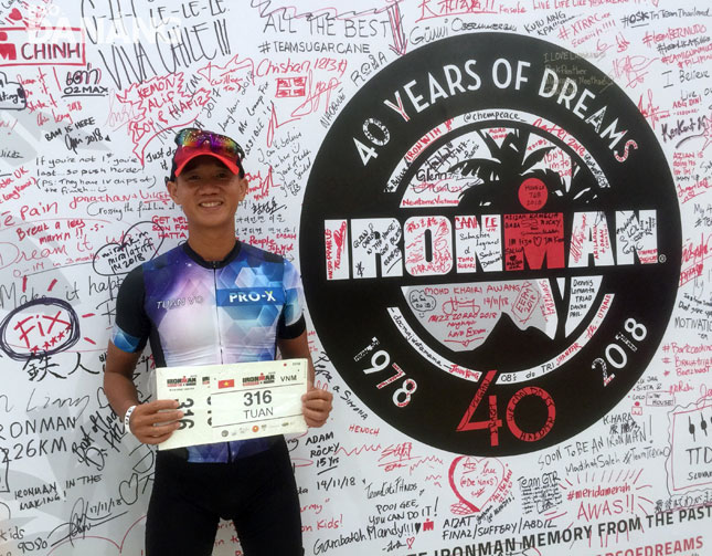 Tại cuộc thi Ironman 140.6 tổ chức ở Langkawi (Malaysia, tháng 11-2018), Võ Quốc Tuân đã trở thành Ironman Việt Nam có thành tích xuất sắc nhất từ trước đến nay. (ảnh do nhân vật cung cấp)