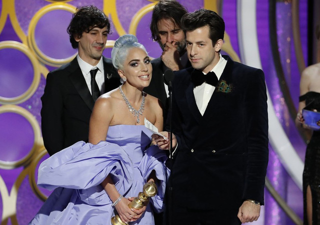 Lady Gaga nhận giải Ca khúc trong phim hay nhất với Shallow.