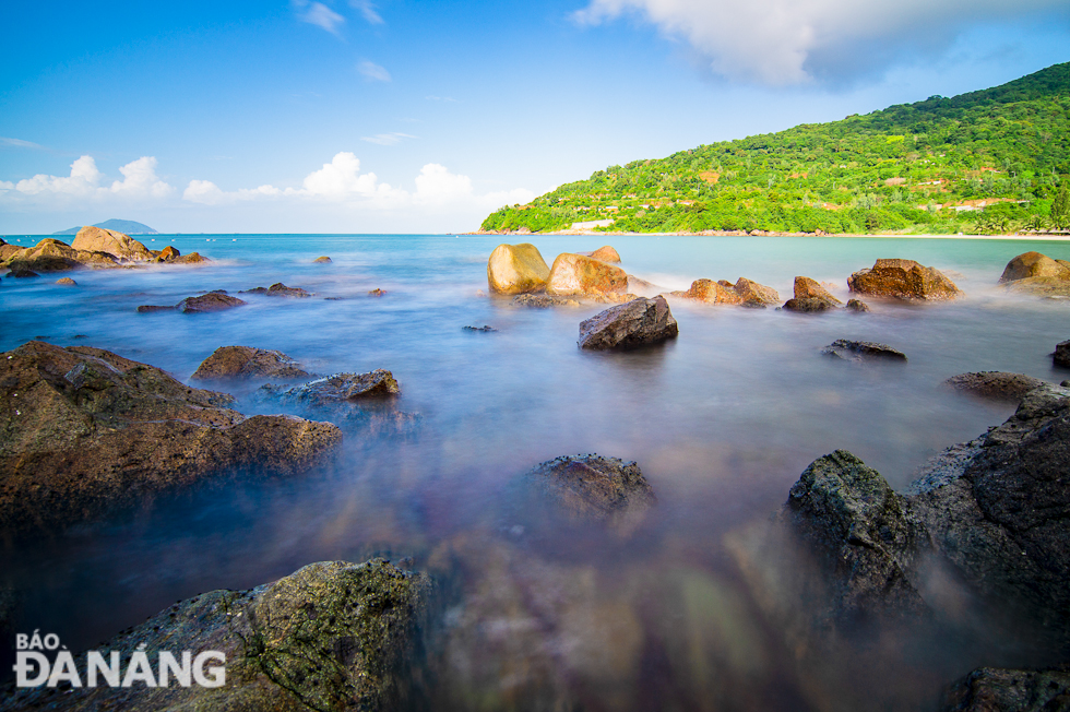  Legend has it that such kings under the feudal Nguyen Dynasty as Khai Dinh and Minh Mang once visited the Tien Sa beach area.