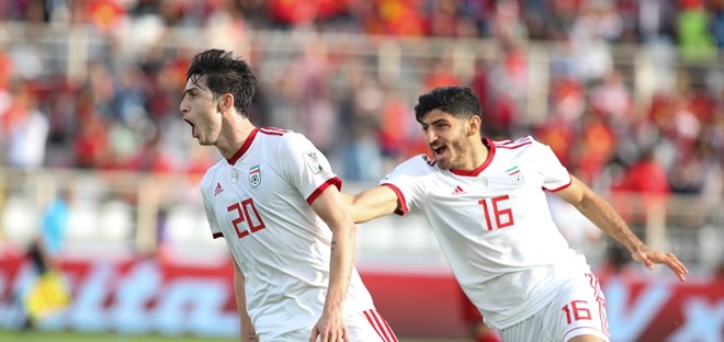 Sardar Azmoun (số 20) tỏa sáng đưa Iran vào vòng 1/8 Asian Cup 2019. (Nguồn: AFC)