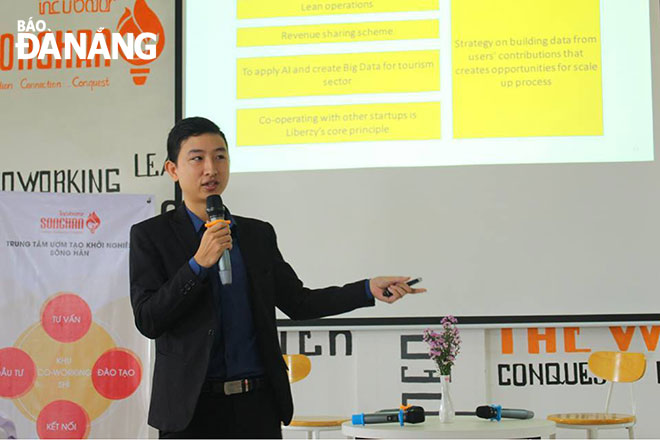 Anh Trương Đức Thắng giới thiệu về dự án Liberzy.