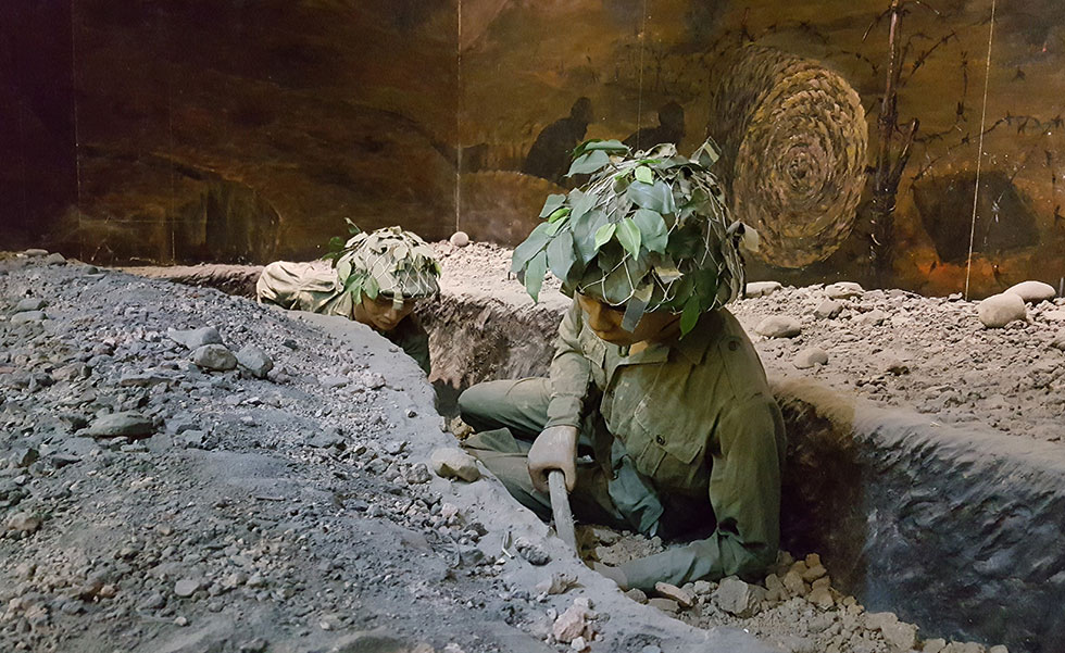 Dien Bien Phu soldiers digging a tunnel.