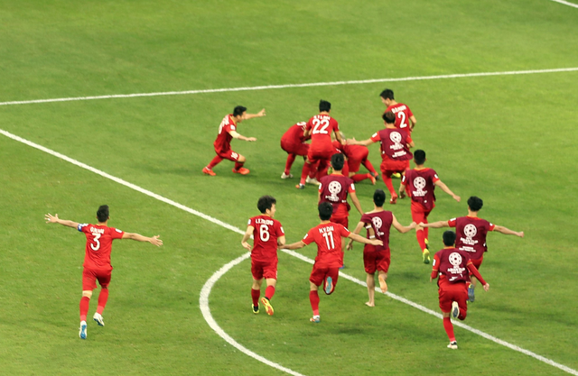 Đội tuyển Việt Nam lần thứ hai vào tứ kết Asian Cup